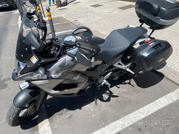 Crossrunner 800