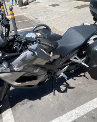 Crossrunner 800