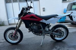Husqvarna SM125