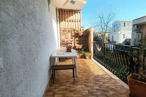 Luminoso 3 Vani Acireale Mare