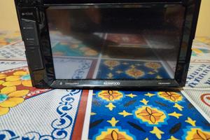 Kenwood DDX24BT 6,2" Touch Screen 2 Din