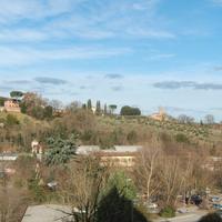 Letto matrimoniale in stanza singola panoramica