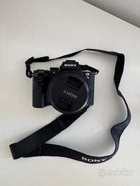 MIRRORLESS SONY ALFA 7 II+35 mm F1.8+ GODOX V860