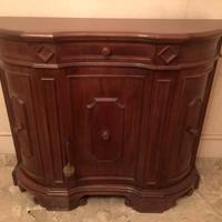 Credenza classica