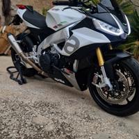 Aprilia Tuono V4 1100