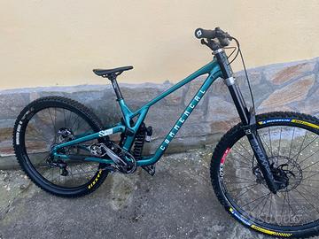 Commencal supreme dh v5