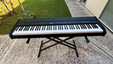 Pianoforte digitale ORLA Stage con accessori