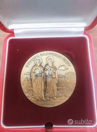 MEDAGLIA VIAGGIO PAPA FRANCESCO