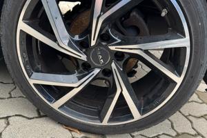 Cerchi 18 mak e gomme Hankook Megane 4