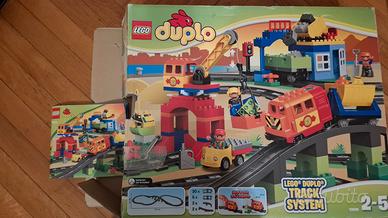 trenino elettrico Lego Duplo con suoni