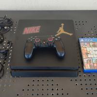 PlayStation 4 Slim 1Tb + Grand Theft Auto V