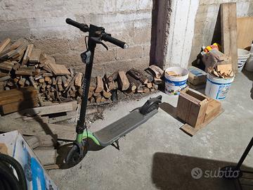 monopatino elettrico 