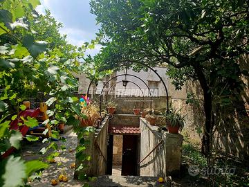 Soluzione semi-indipendente da ristrutturare con