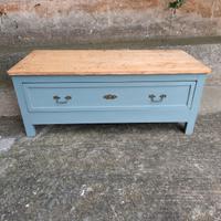 mobile basso con cassetto in legno 