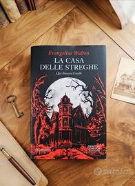 Libro La casa delle streghe Evangeline Walton nuov