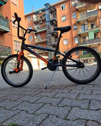 BMX Montana vax 20 arancio
