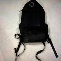 Zaino con pannello solare