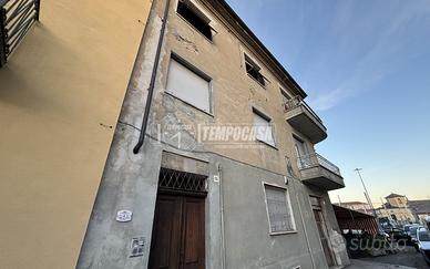 BILOCALE CON CANTINA