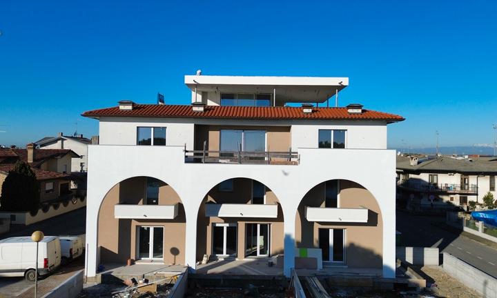 Luminosi bicamere a marano