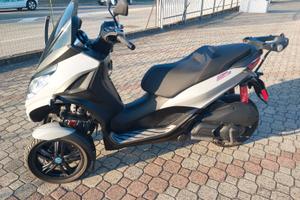 PIAGGIO MP3 - 300 HPE - SPORT - EURO 4