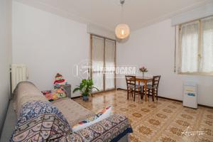 Appartamento a Modena Via SPONTINI 3 locali