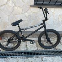 Bicicletta Bmx