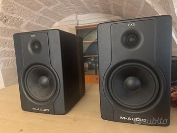 Monitor da studio M AUDIO BX8