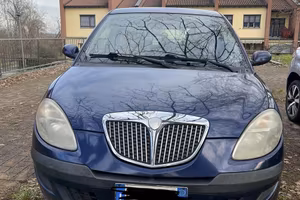 Lancia Ypsilon 1.2 Benzina