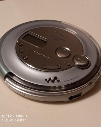 Sony Atrac3 Plus MP3 CD walkman D-NE711 usato