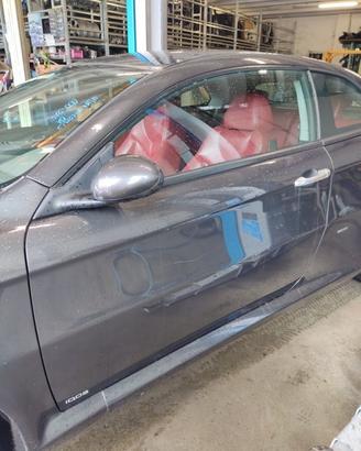 Porta anteriore sx nuda ALFA ROMEO GT del 2004