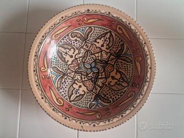 Centrotavola dipinto a mano in Tunisia 