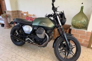 Moto Guzzi V7