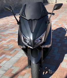 Cupolino sportivo per T-Max 530