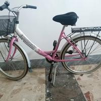 Bicicletta da donna LOMBARDO. 