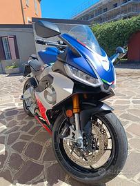 APRILIA RS 660 TRIBUTO- 2025 - 3.200 KM - GARANZI