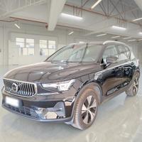 VOLVO XC40 T4 RECHARGE PLUG-IN AUTO CORE SUV