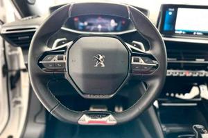 PEUGEOT 2008 GTLINE DIESEL TETTO APRI AUTOMATICO  