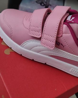 Scarpe a strappo Puma nuove numero 32