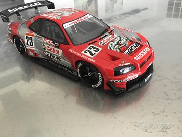 Modellino AutoArt 1/18 Mitsubishi skyline GTR R34