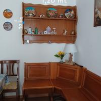 panca ad angolo + tavolo + piattaia