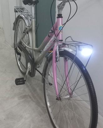 Bicicletta City Bike da donna del 28