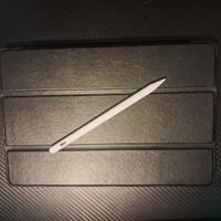 Tablet con scaltola+ penna + cover, come nuovo