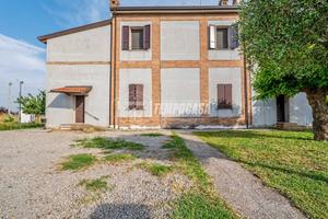 Casa indipendente a Castel Bolognese 4 locali