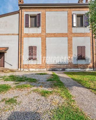 Casa indipendente a Castel Bolognese 4 locali