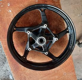Cerchio anteriore R1300RT