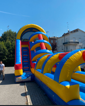 Gioco gonfiabile acquatico