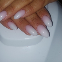 Ricostruzione unghie