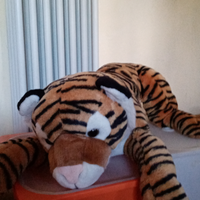 Tigre di peluche lunga circa 50 cm