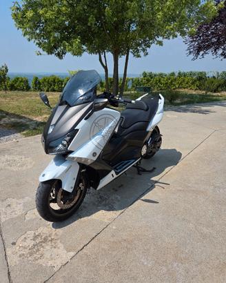 yamaha t-max 530