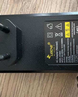LEICKE Alimentatore 12V 2,5A 30W | Spina 5,5 x 2,5